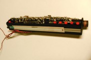 feedback-augmented sopranino clarinet by Stelios Manousakis – 03_Sunday_20110529_050_1920px