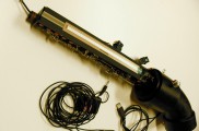 feedback-augmented sopranino clarinet by Stelios Manousakis – 03_Sunday_20110529_077_1920px